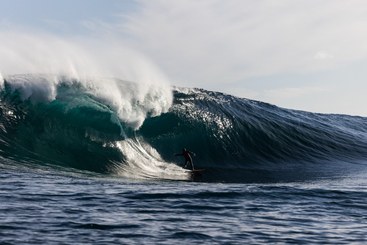 Market-Leading Price A Deeper Look Into Swell Period, Swellnet Analysis,  swell wave standing