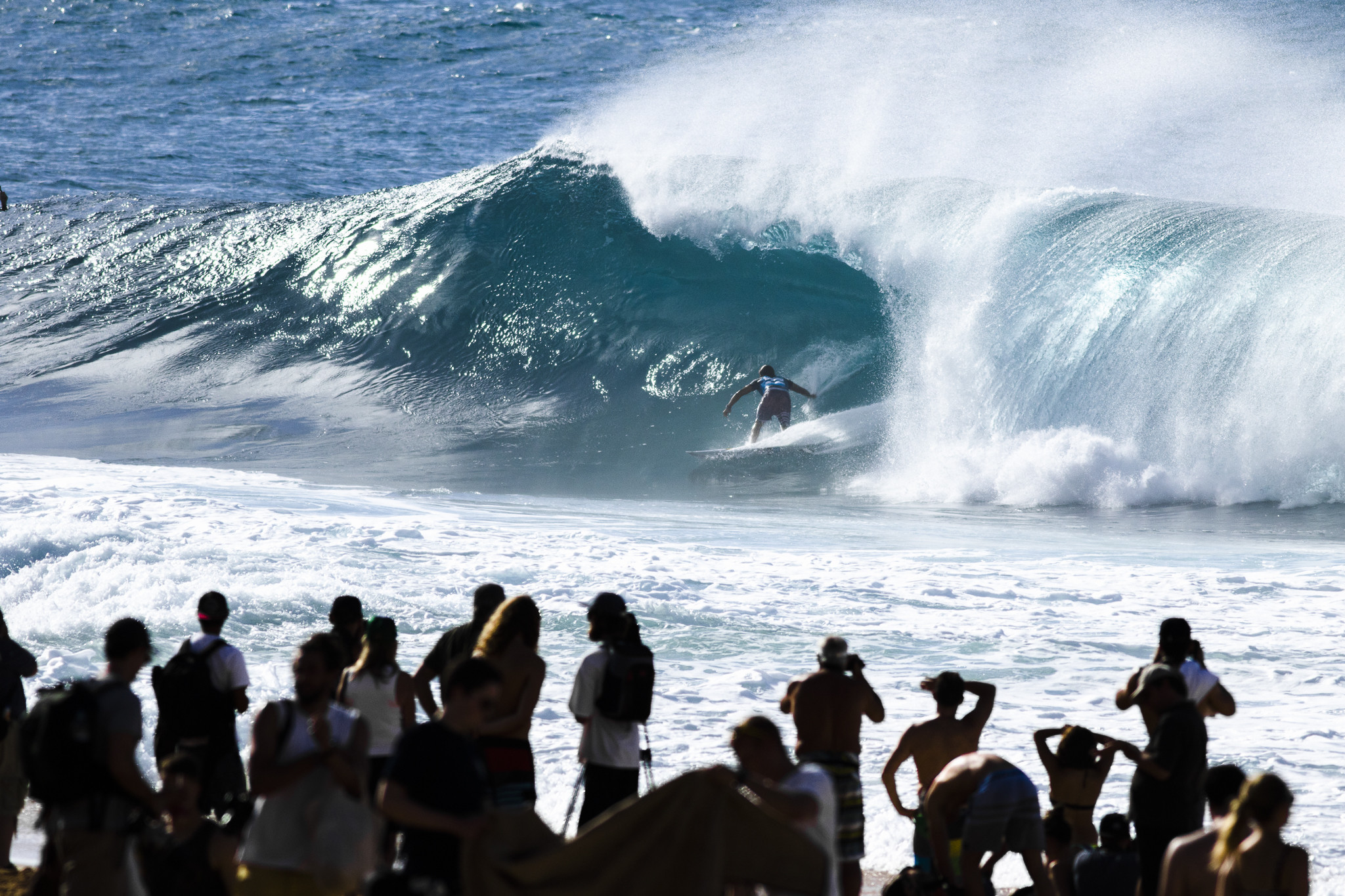 Pipeline Masters Finals - photos | Form Guide | Swellnet